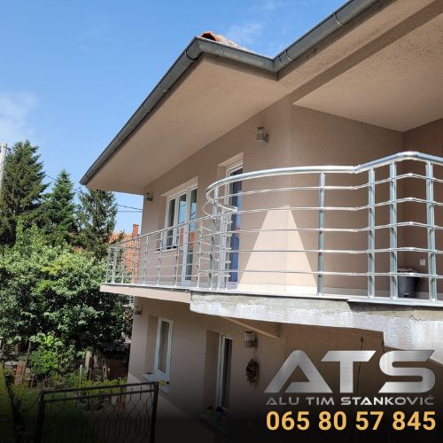 aluminijumski gelenderi, izrada aluminijumskih gelendera, aluminijumske ograde, izrada aluminijumskih ograda, aluminijumske kapije, alu kapije, alu rukohvati, aluminijumski rukohvati,